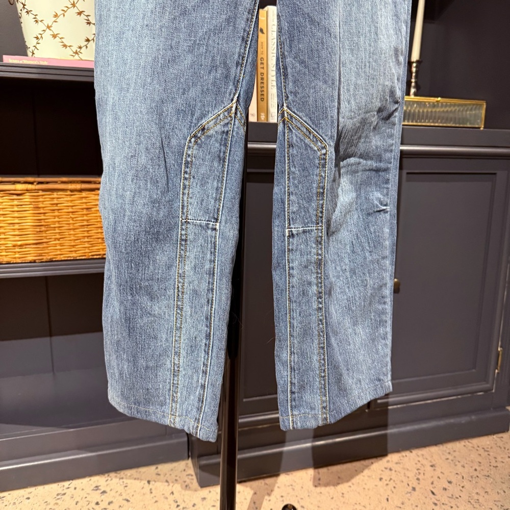 Pilcro The Wanderer Relaxed Patch Pocket Jeans – Size 24P - Picture 6 of 15